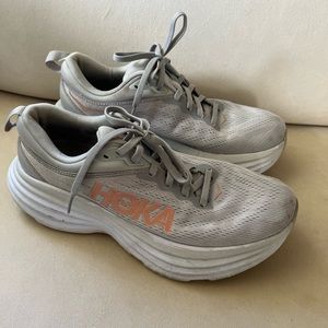 Hoka Bondi 8
